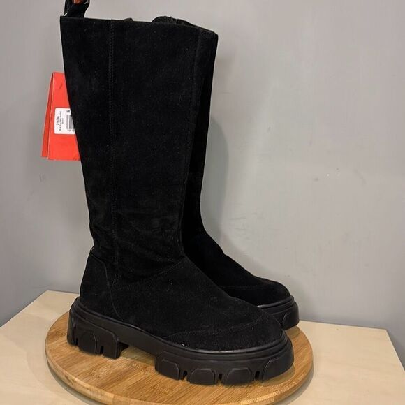 Farm Rio Women's Knee High Vegan Suede Round Toe Tall Lug Boots Black Size 8 NWT - Picture 3 of 12